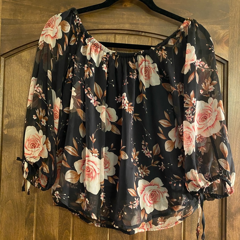 Off the Shoulder Floral Blouse